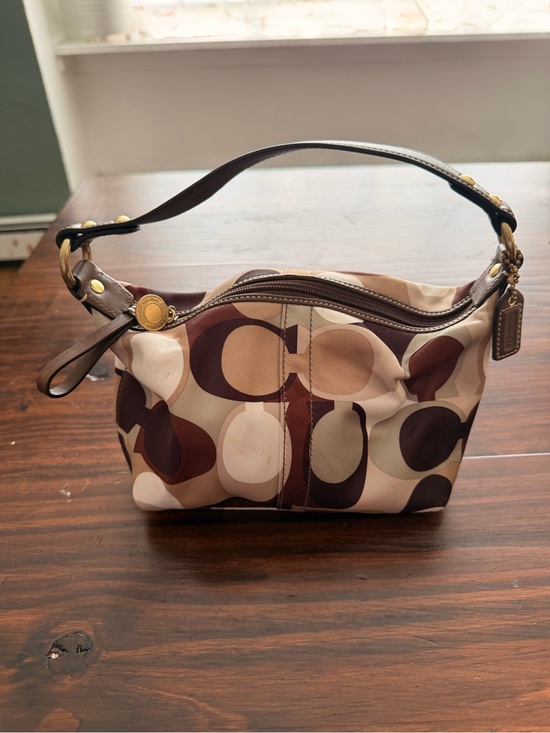 Handbags - Vintage Coach Y2K Neutral Multi-Tone Signature Pattern Bag